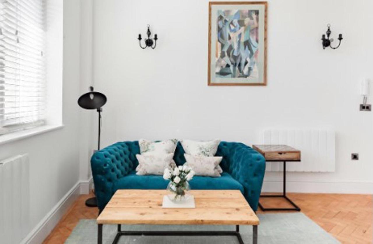 Warwick Post Office Apartment ภายนอก รูปภาพ