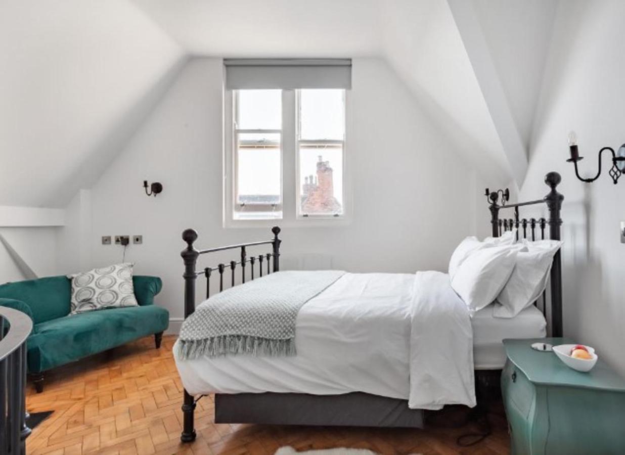Warwick Post Office Apartment ภายนอก รูปภาพ